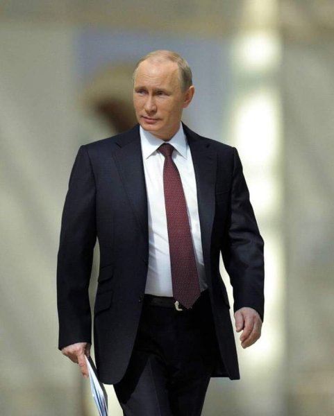 « C’est celui qui le dit qui l’est » : affirme Poutine pour répondre à Biden qui l’a traité de « tueur »