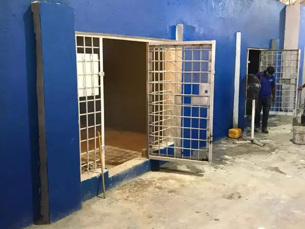 Mutinerie à la prison civile des Gonaïves: 14 détenus tués, 11 évadés, informe le Commissaire du Gouvernement